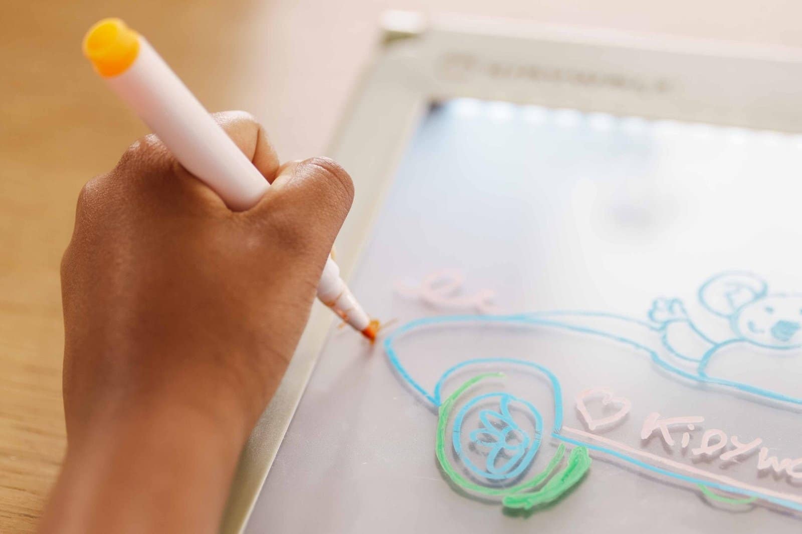 TABLETA LUZ PORTÁTIL DOBLE CARA KIDYDRAW PRO-KIDYWOLF - Imagen 4